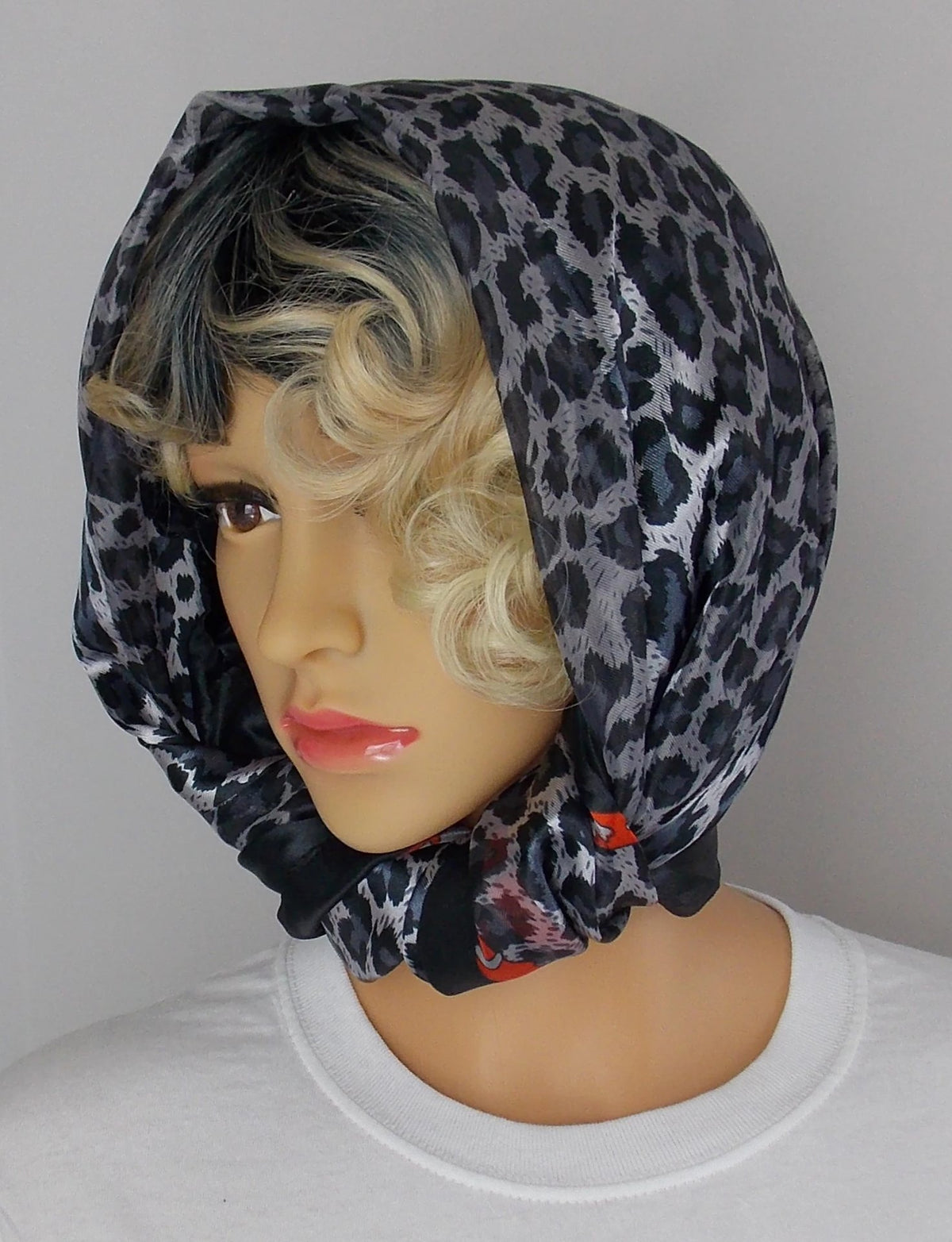 FASHION SCARFS